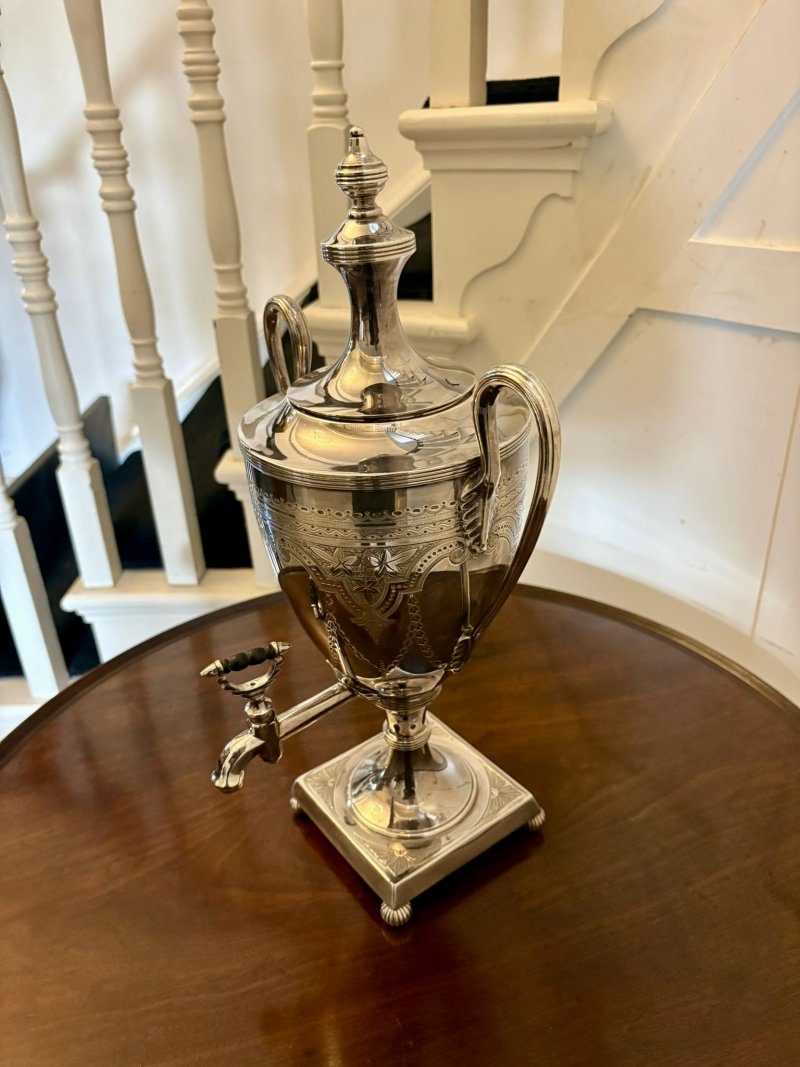 Antique Victorian Walker & Hall Sheffield Silver Plated Tea Urn / Samovar With Tap - Image 3